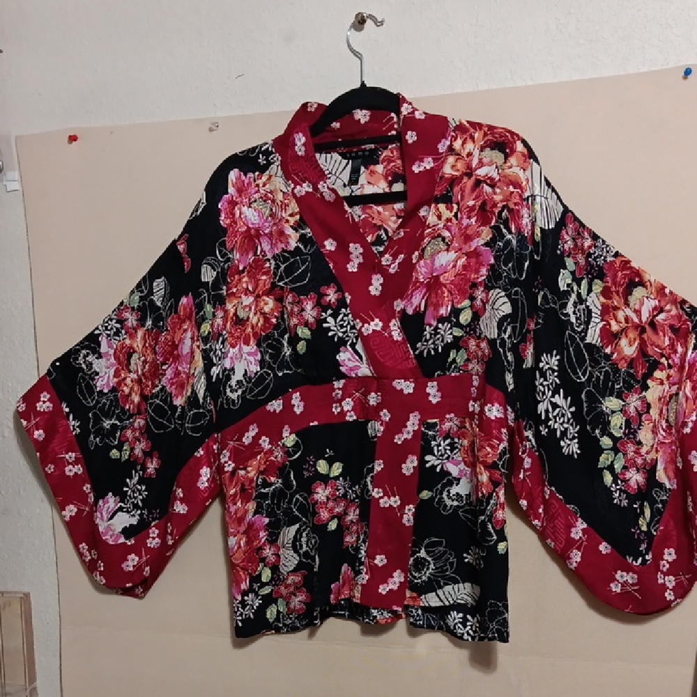 Soma Black Floral Kimono Tunic with Burgundy Trim
